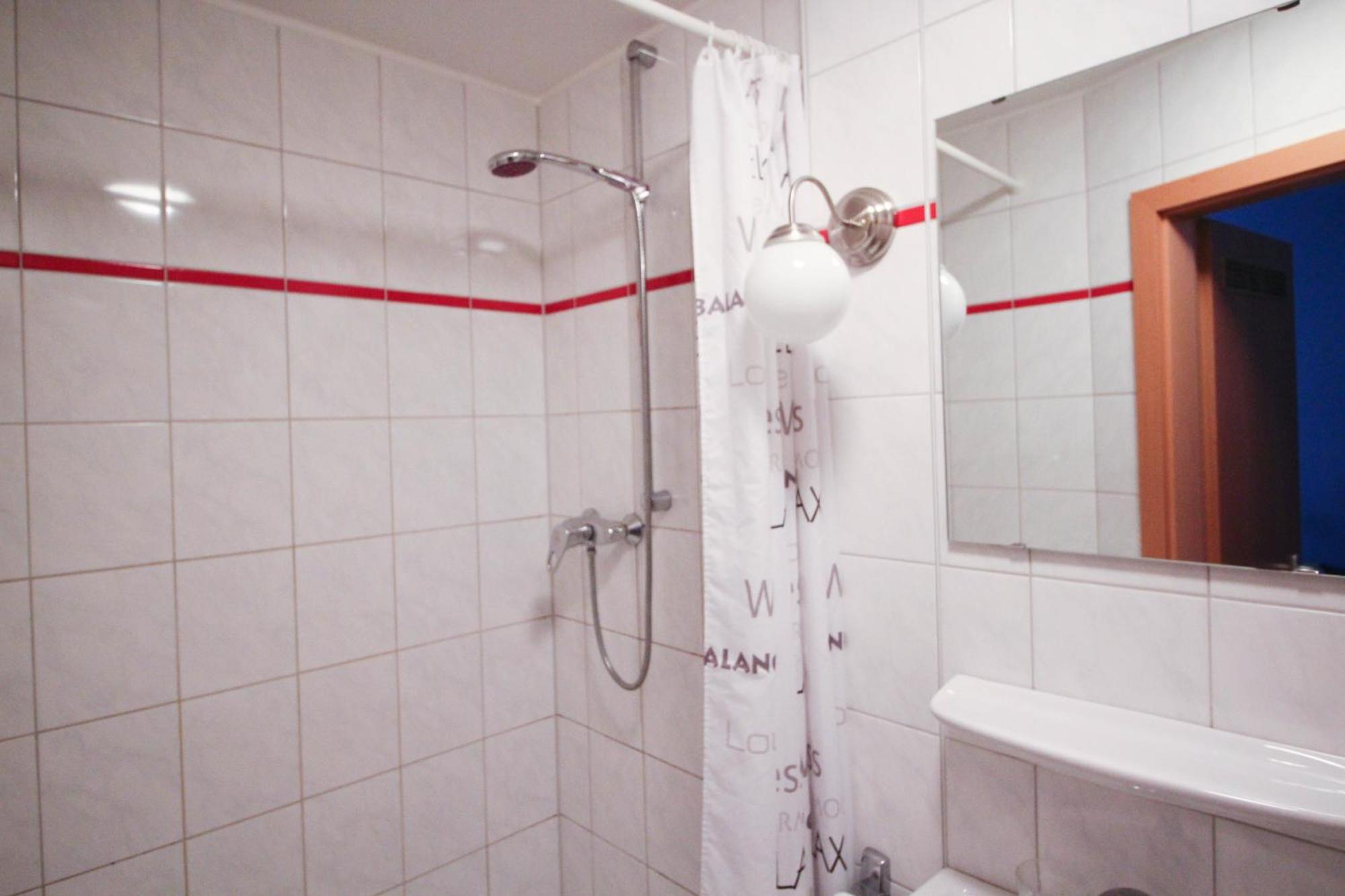 Hotel Pension Am Hauptbahnhof Munique Quarto foto